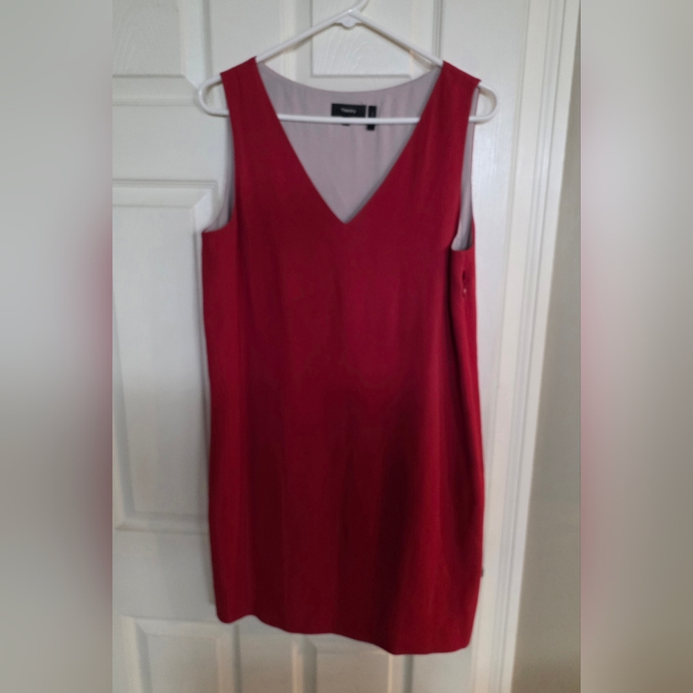 Theory V Neck Sleeveless Rosina Crepe Fabric Shift Dress 8